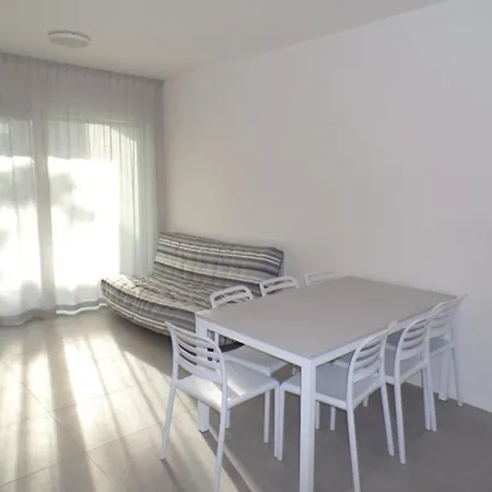 New Flat For Five Guests In A With Pool Apartment
