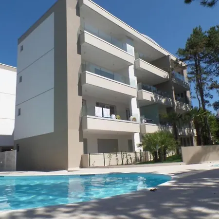 Apartment New Flat For Five Guests In A With Pool